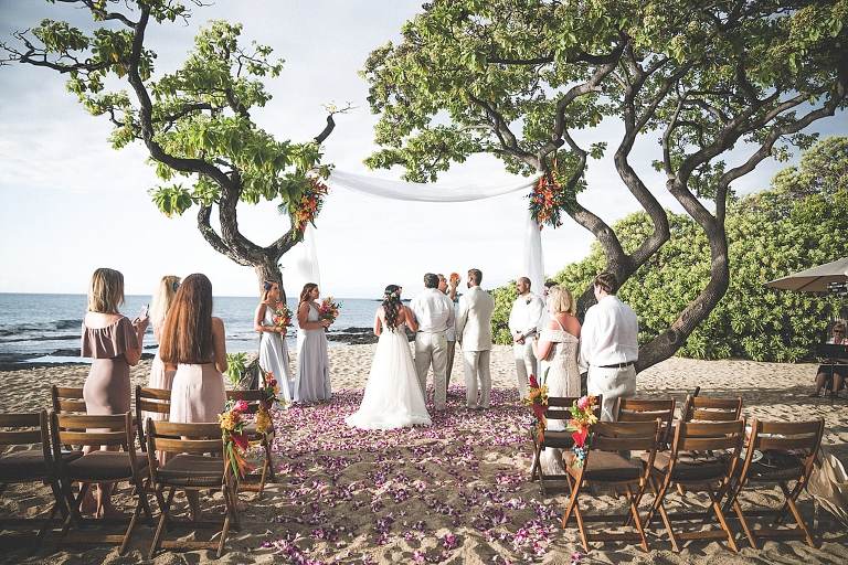 intimate beach wedding, adventure wedding, paradise elopemen, Hawaii wedding